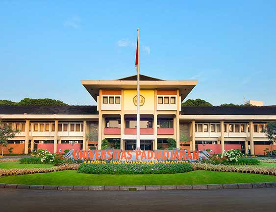 UNIVERSITAS PADJADJARAN Campus